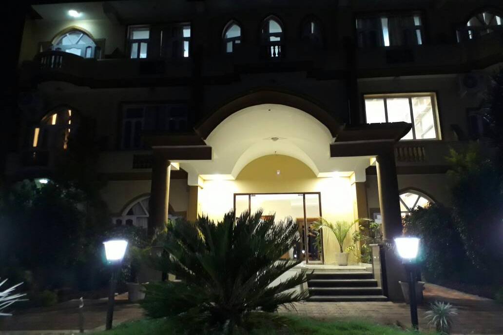 Imperial Clarks Inn ดารัมซาลา ภายนอก รูปภาพ